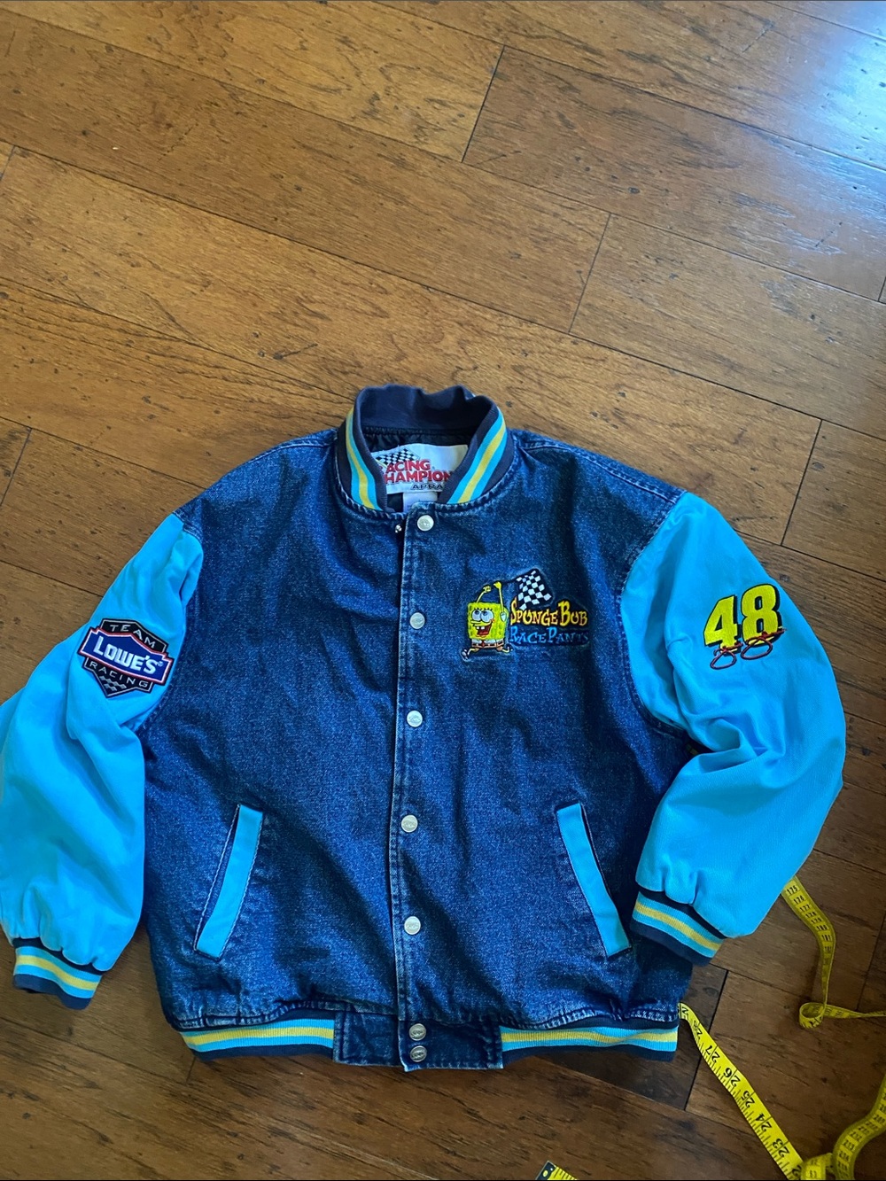 Racing Champions Vintage Sponge Bob Race Pants children’s bomber jacket-large